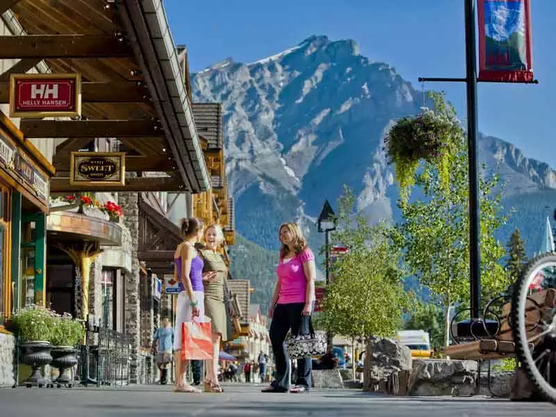Alpine Canadian Train to the Rockies | Banff