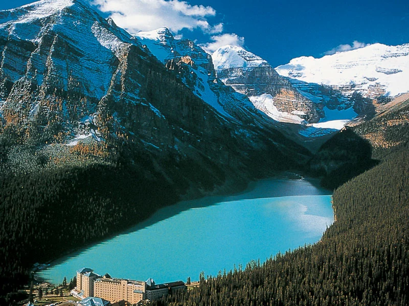 Canadian Rockies Train Tour Icefield Discovery | Lake Louise