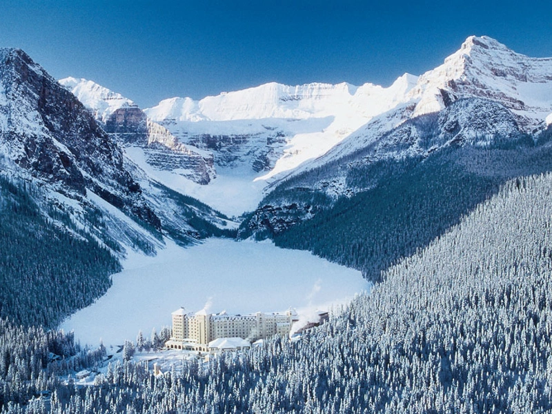 Luxury Winter Train Trip to the Canadian Rockies | Fairmont Chateau Lake Louise