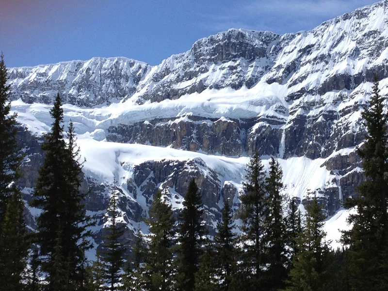 Luxury Winter Train Trip to the Canadian Rockies | Crowfoot Glacier between Jasper and Lake Louise
