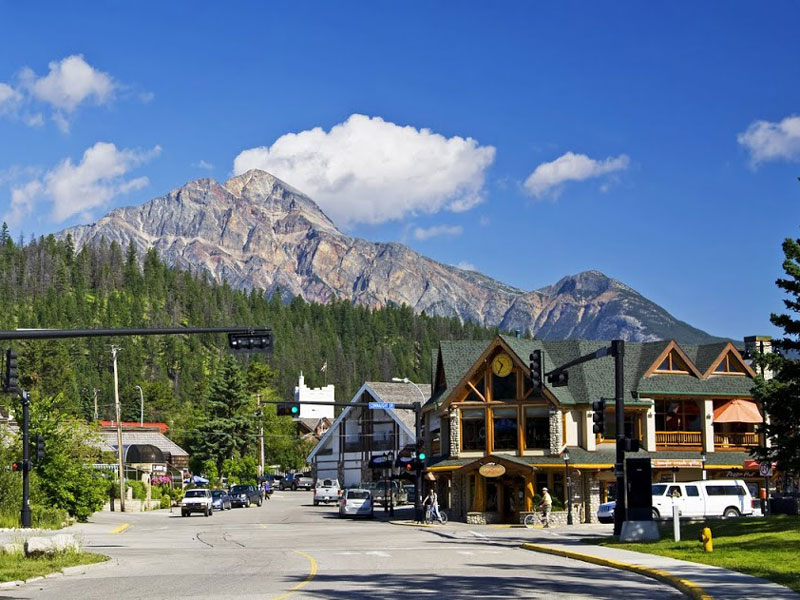 Canadian Rockies by Train | Jasper