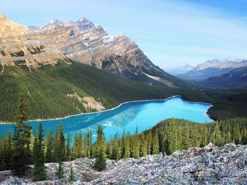 Canada Train Vacations | Peyto Lake between Jasper and Lake Louise